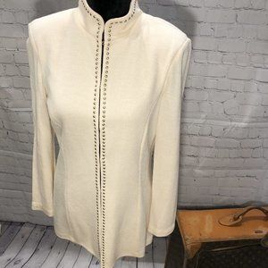Ivory Sweater with shoulder pads